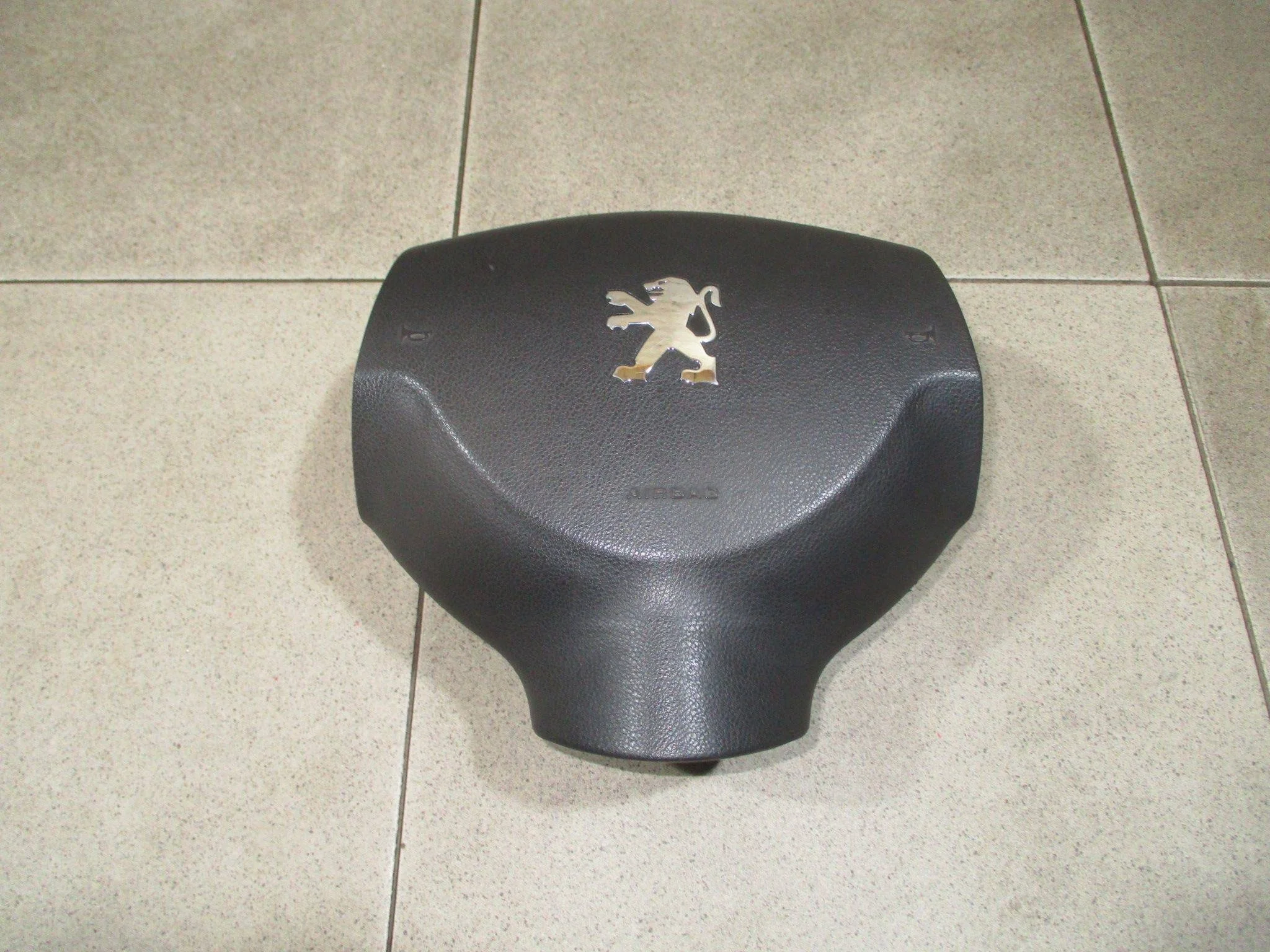 подушка безопасности в рулевое колесо Peugeot 4007 2007-2012