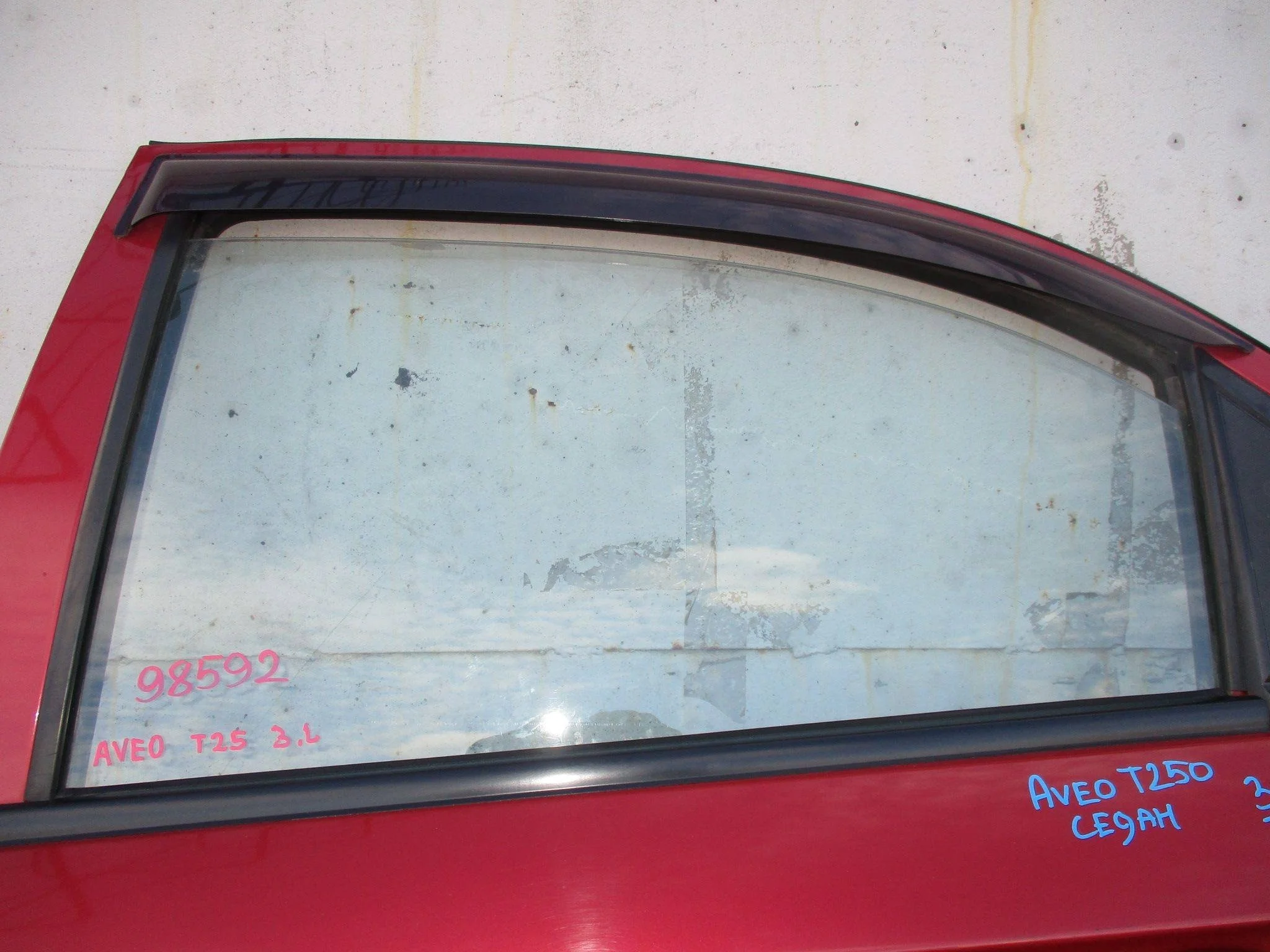 Стекло двери задней левой Chevrolet Aveo (T250) 2008-2011