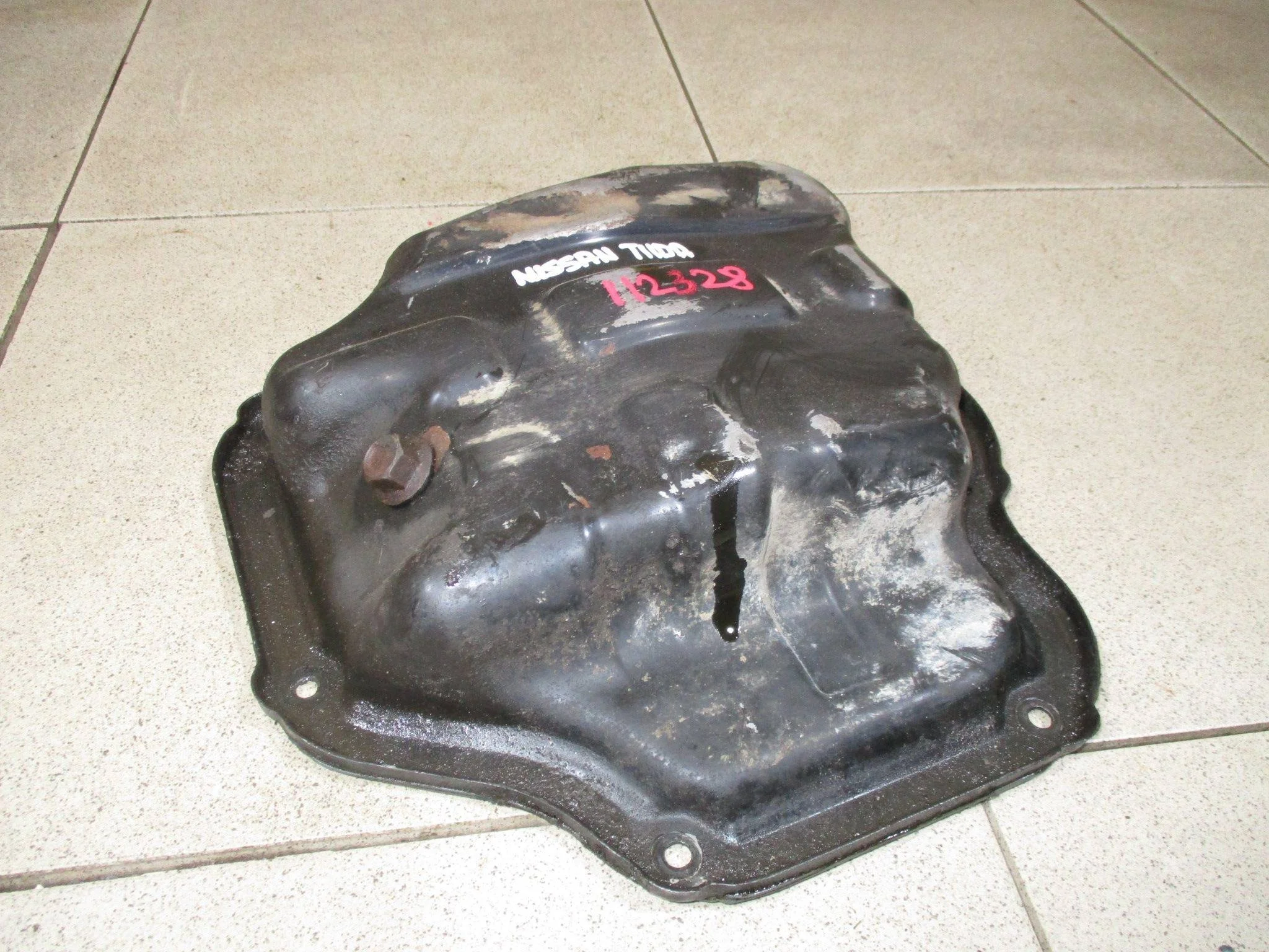 поддон масляный двигателя Nissan Tiida (C11) 2004-2014