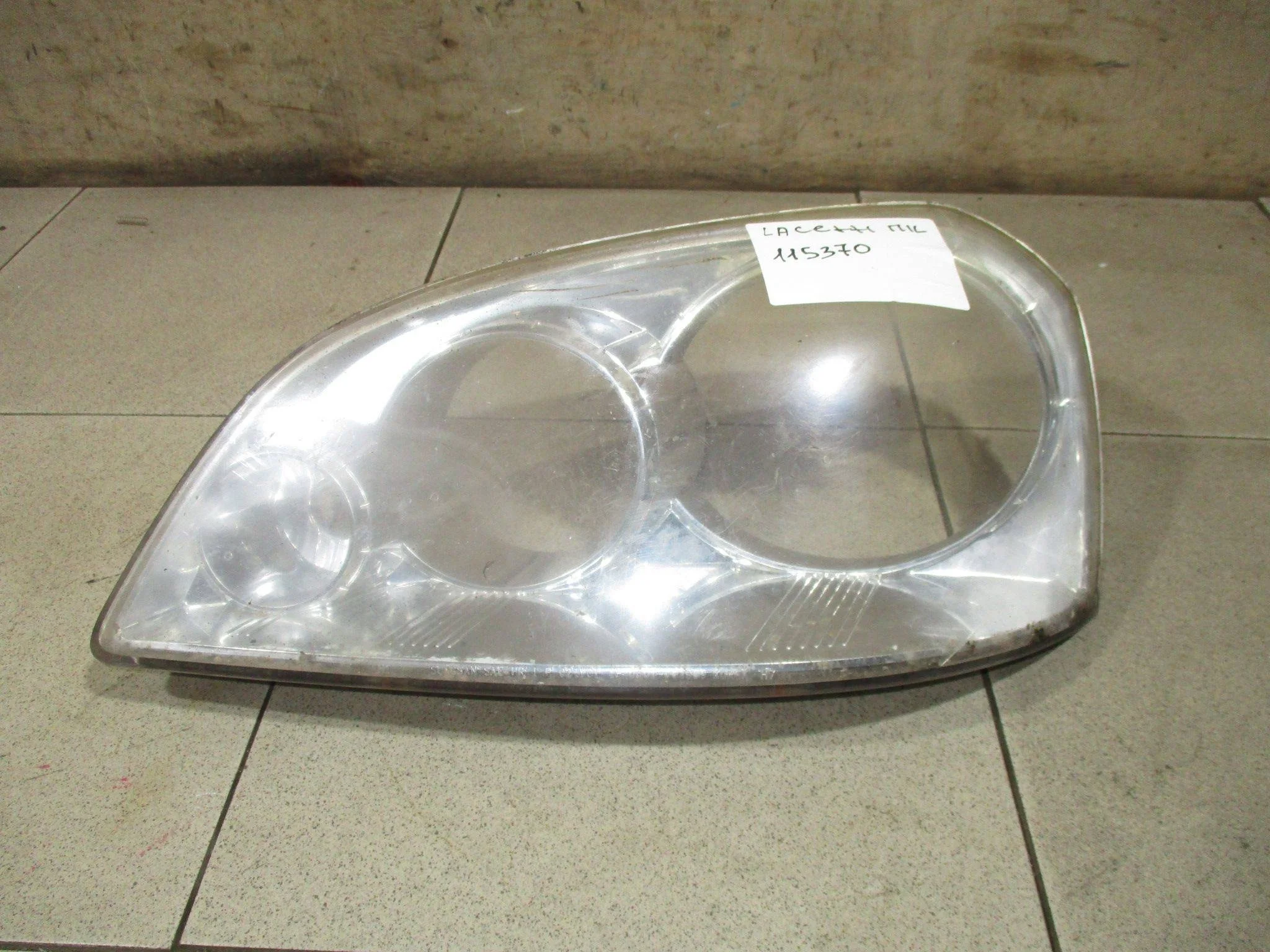 стекло фары Chevrolet Lacetti (J200) 2002-2013