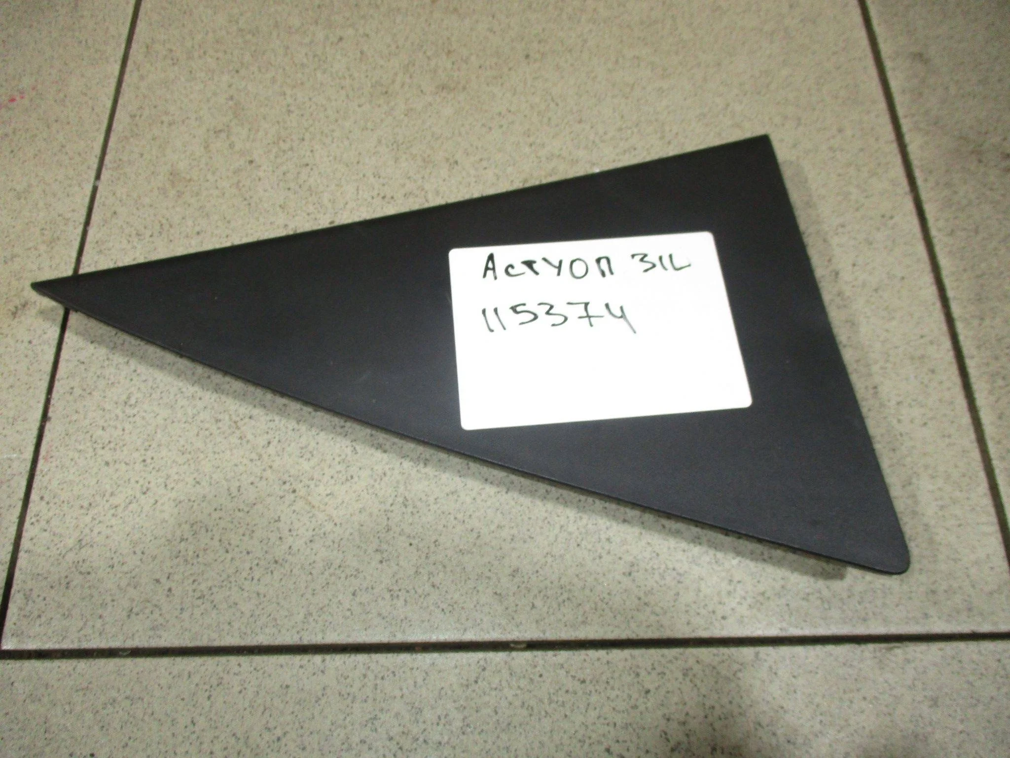 Накладка двери задней левой Ssang Yong Actyon 2010-2020
