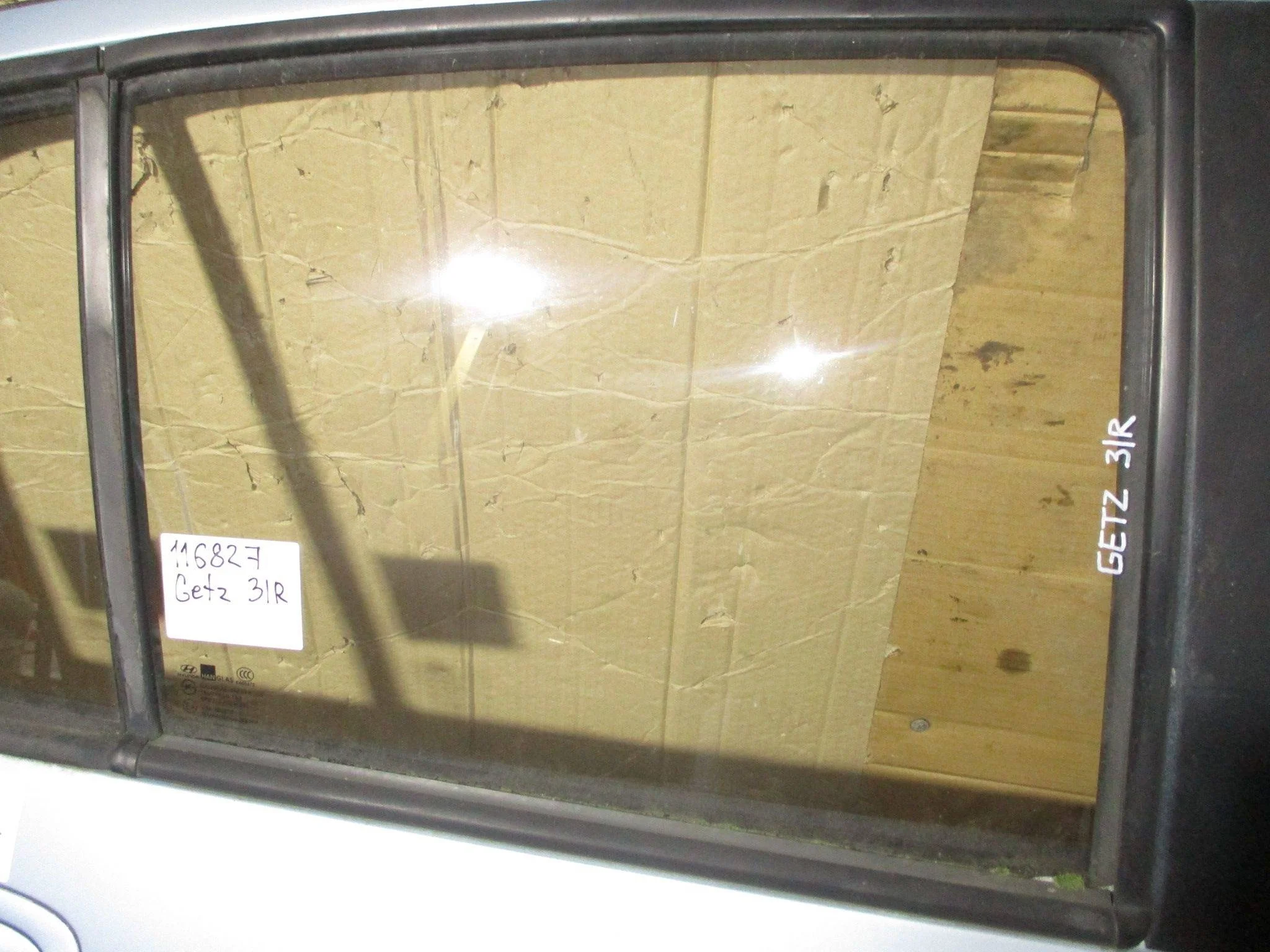 Стекло двери задней правой Hyundai Getz 2002-2011