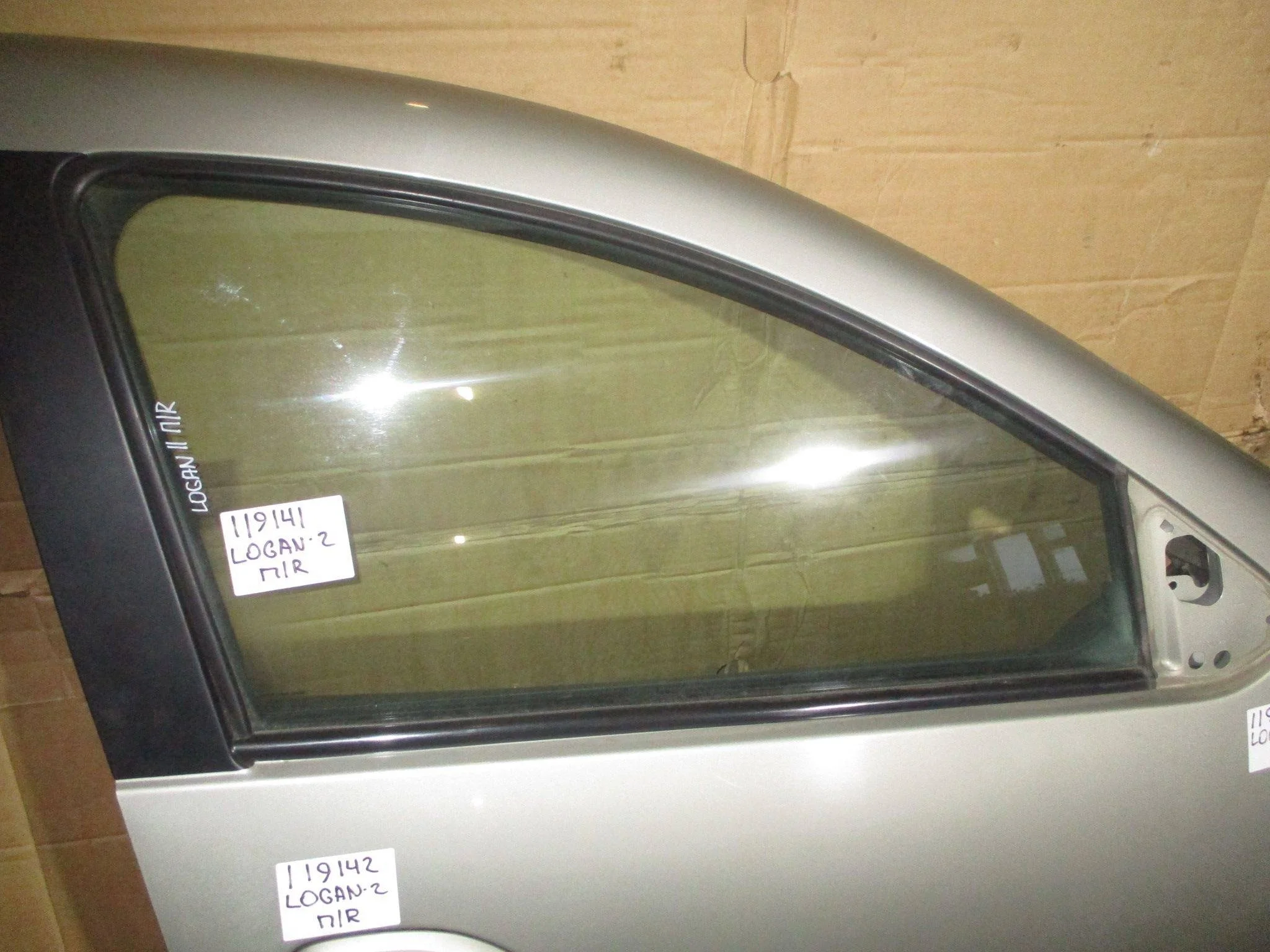 стекло двери Renault Logan II 2014>