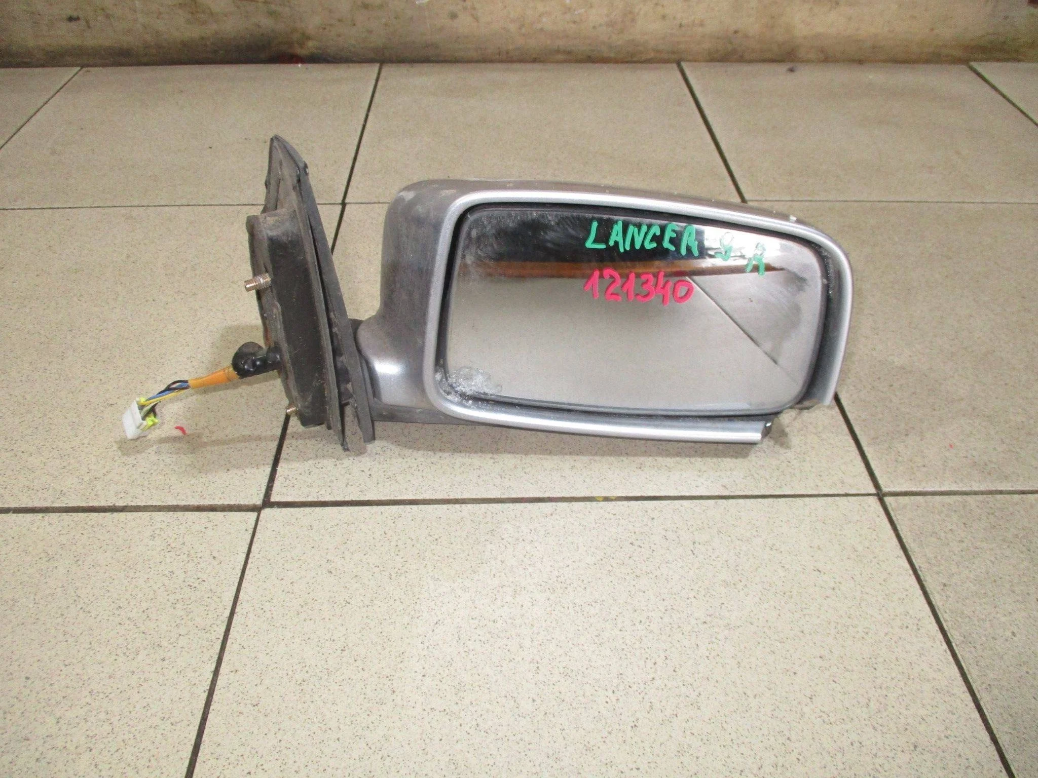 Зеркало правое электрическое Mitsubishi Lancer 9 (CS) 2003-2006