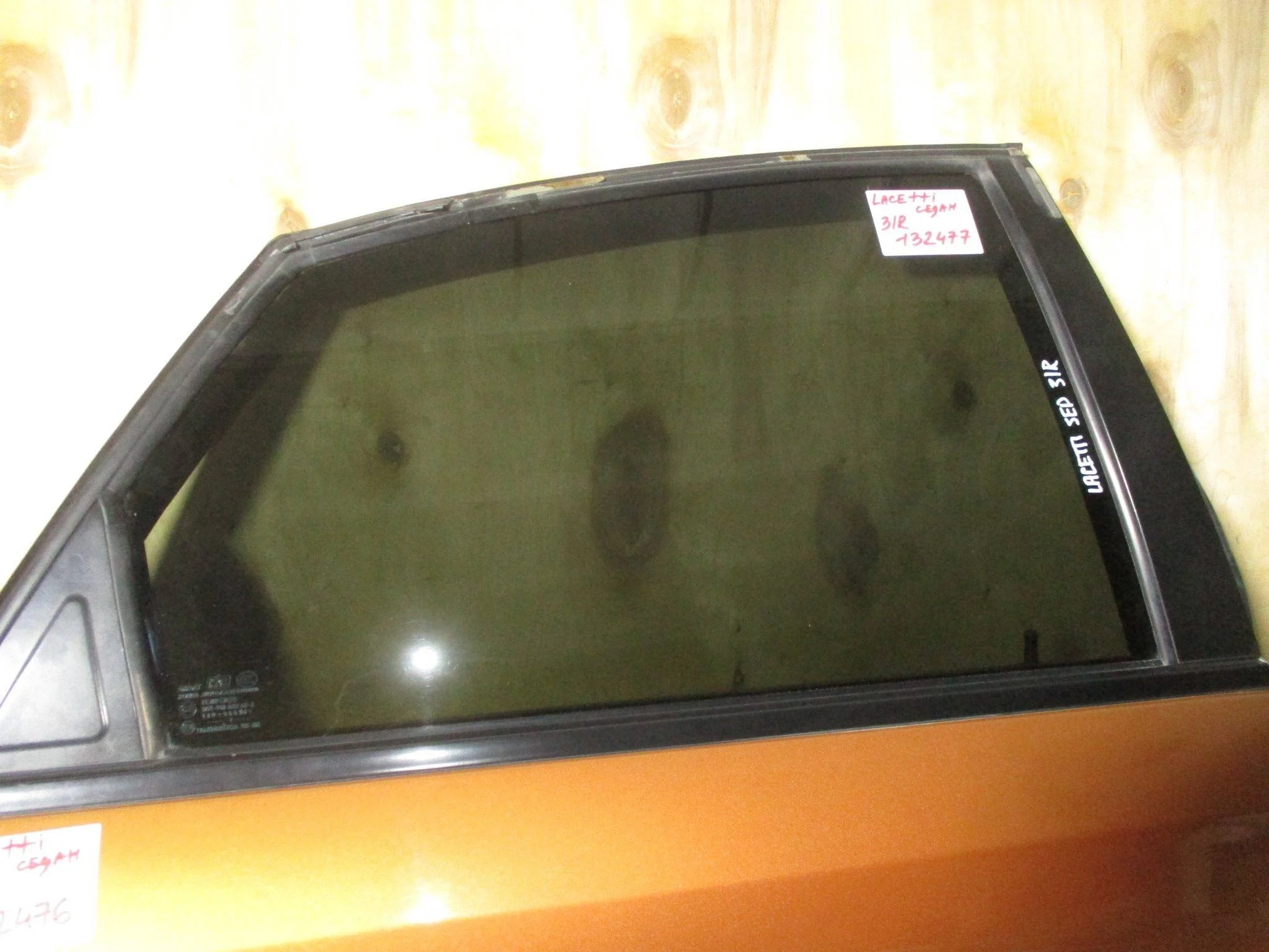 Стекло двери задней правой Chevrolet Lacetti (J200) 2002-2013
