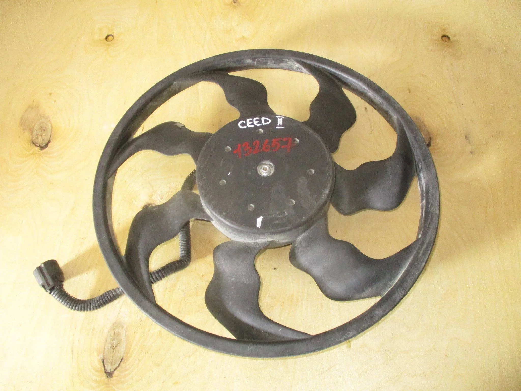 вентилятор радиатора Kia Ceed II (JD) 2012-2018