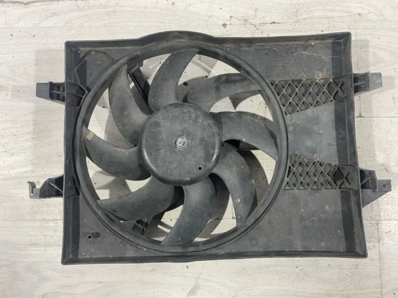Вентилятор радиатора (в сборе) Ford Fusion (01-12)