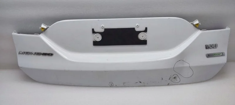Накладка крышки багажника Ford Mondeo 2012> CD391
