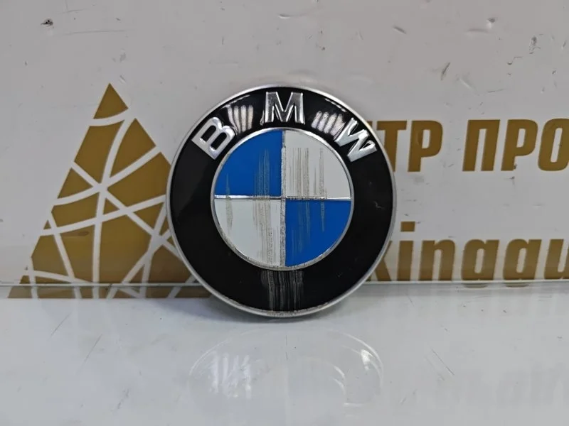 Эмблема BMW X2 2018-2021 F39