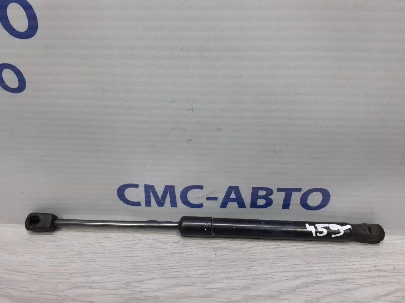 Амортизатор капота Audi A7 2012 4G8823359A C7 3.0 CGW