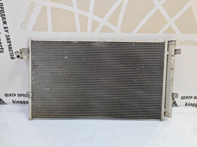 Радиатор кондиционера BMW 7 2019-2022 G12 Рестайлинг