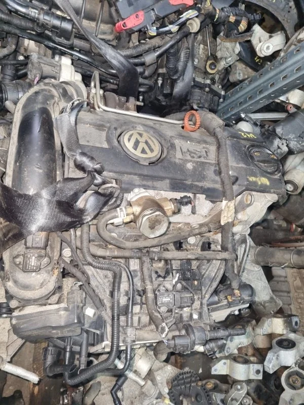 Двигатель cax Volkswagen Golf 6 2010 5K1