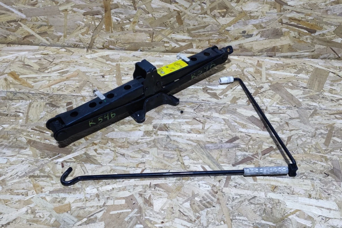 Домкрат в сборе Range Rover L322 02-12