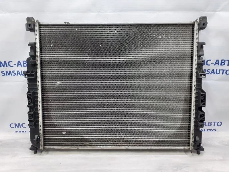 Радиатор охлаждения ДВС Mercedes-Benz Ml A2515000603 W164 3.5