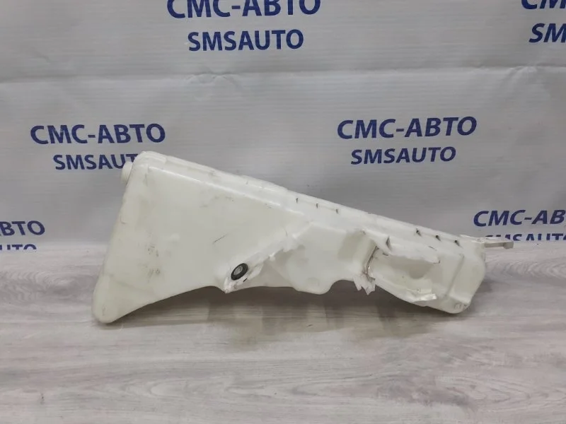 Бачок омывателя Volvo Xc60 2018 31699968 XC60 2.0