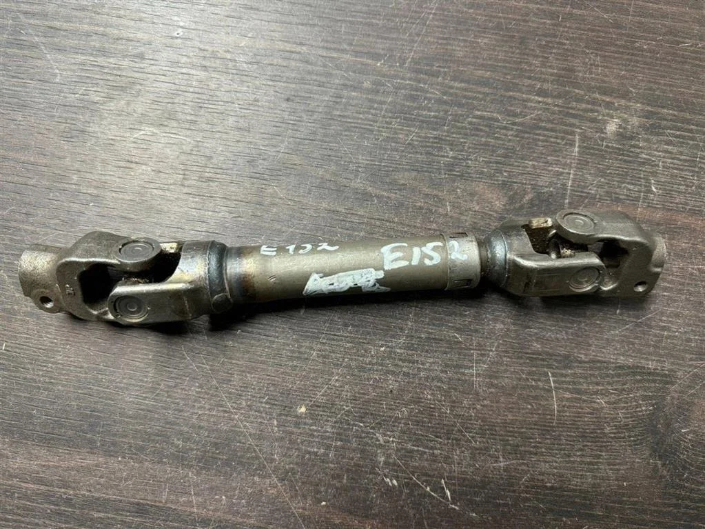 Б.у. карданчик рулевой TOYOTA COROLLA ZRE151 TOYOTA COROLLA ZRE151
