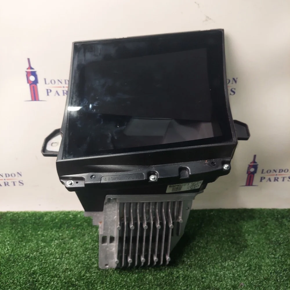 Проекция на лобовое стекло BMW 2014 F10