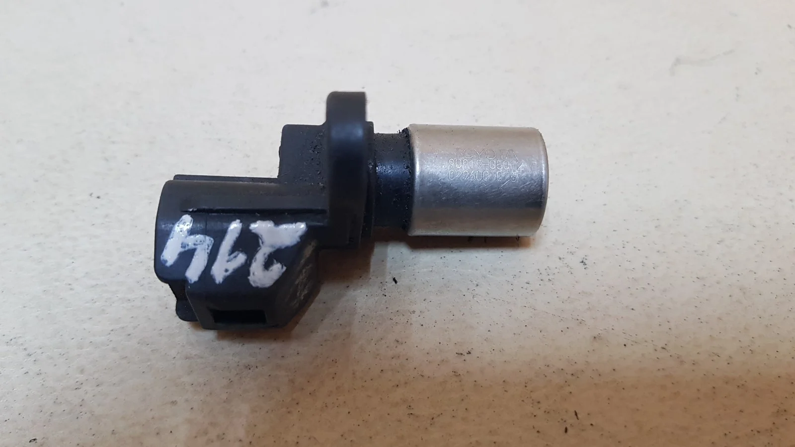 датчик положения коленвала TOYOTA CAMRY 6, XV30 MCV30   ТОЙОТА   КАМРИ    9091905012 2001-2006 (контрактная запчасть)