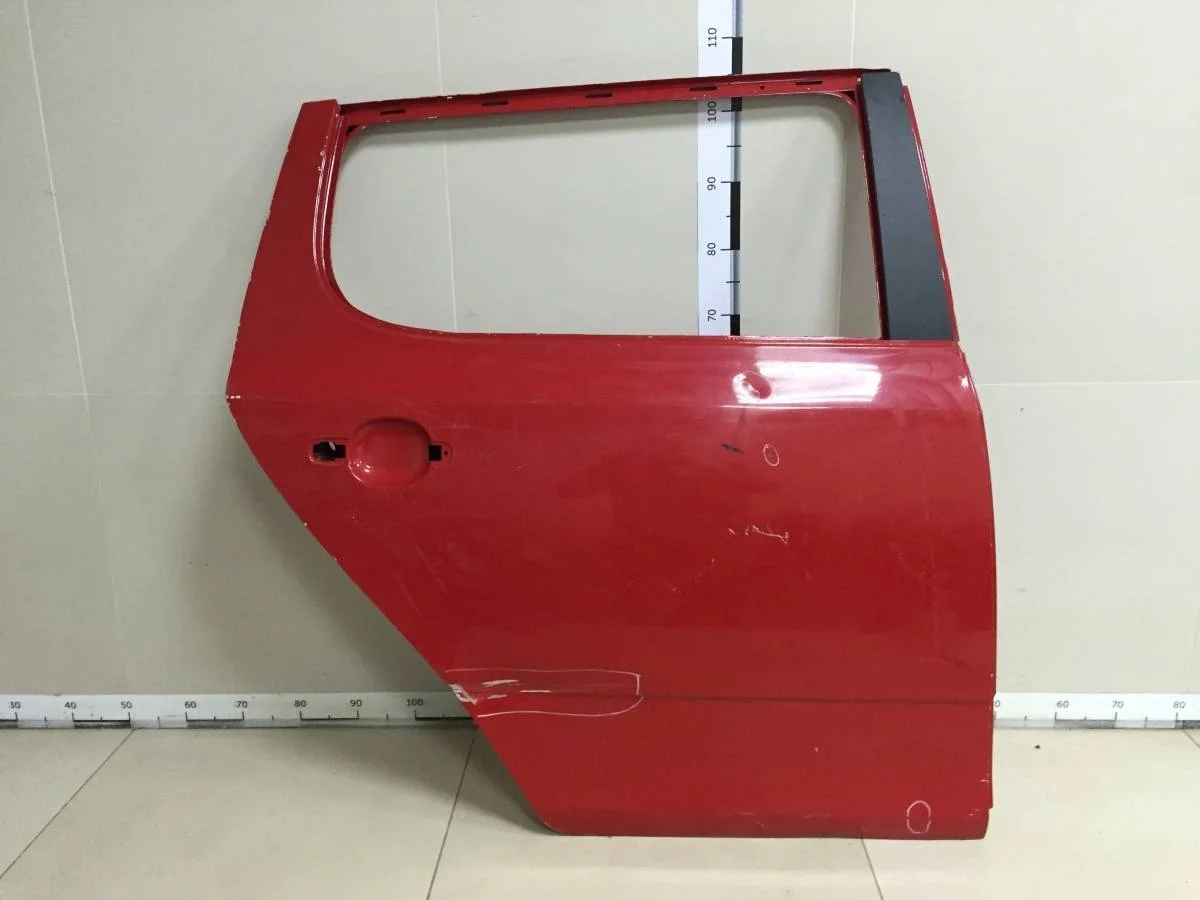 Дверь задняя правая Skoda Fabia 5J 2007-2014