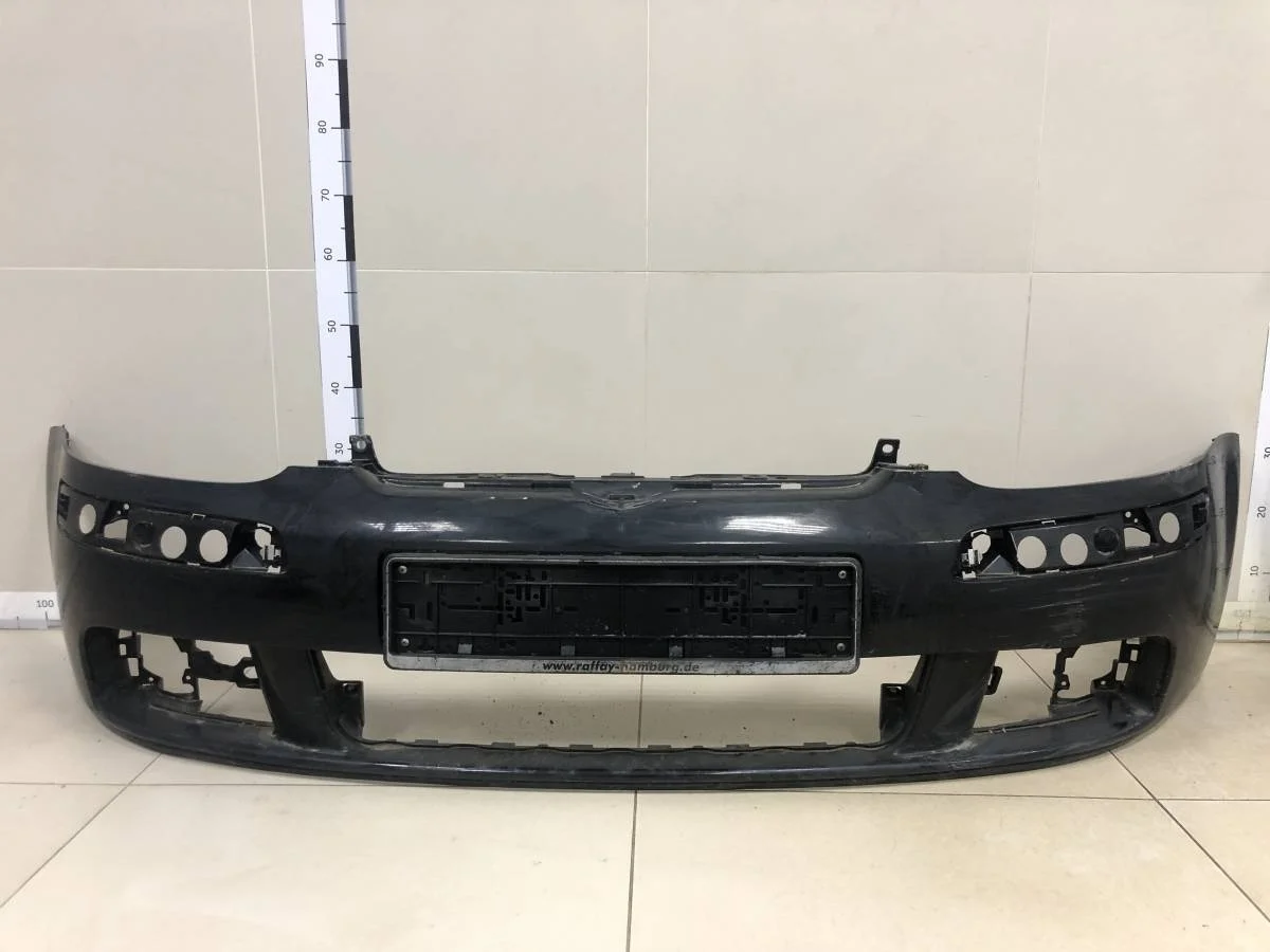 Бампер передний Volkswagen Golf 5 1K 2003-2009