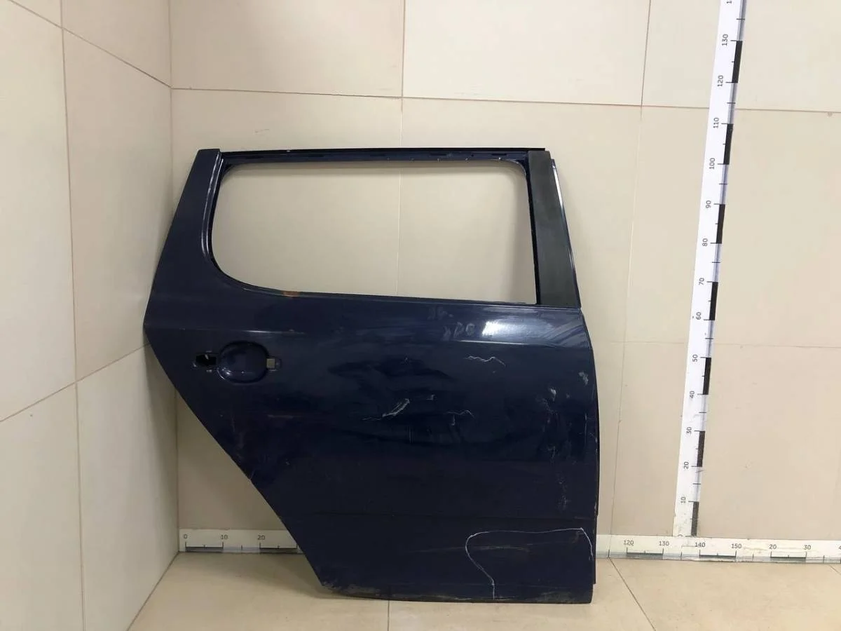 Дверь задняя правая Skoda Fabia 5J 2007-2014