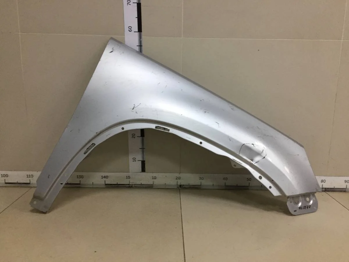 Крыло переднее правое Volkswagen Tiguan 5N1 2007-2011