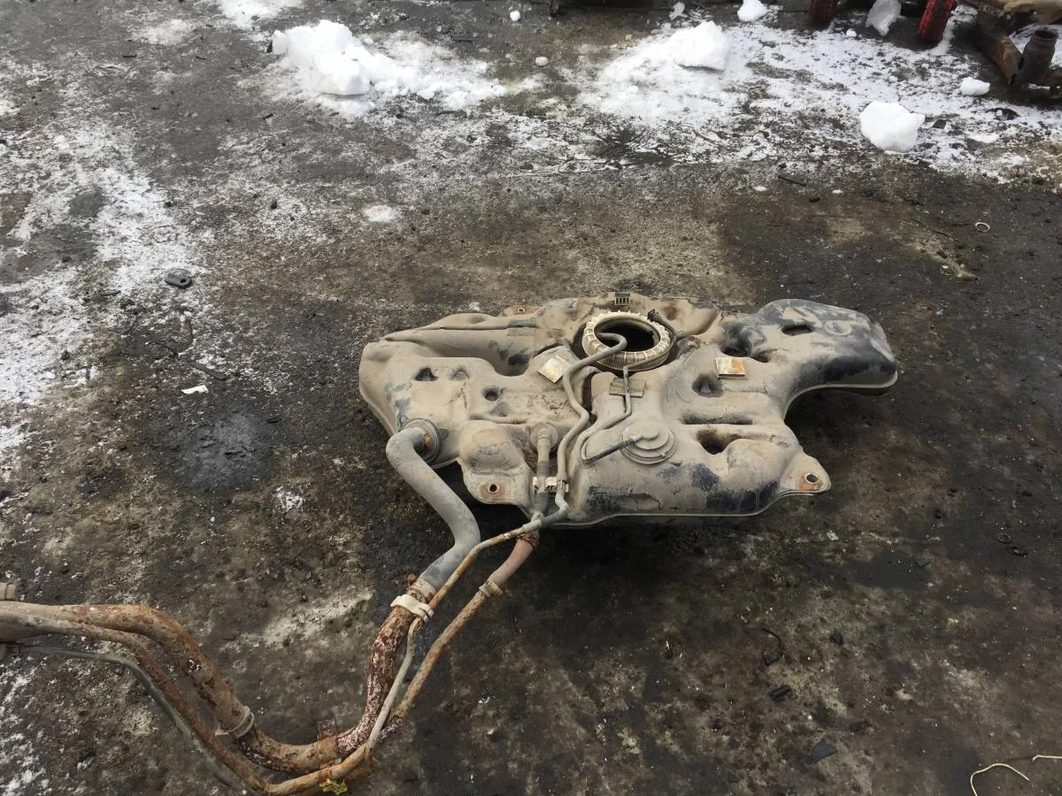 Бак топливный Toyota Corolla E150 2006-2013