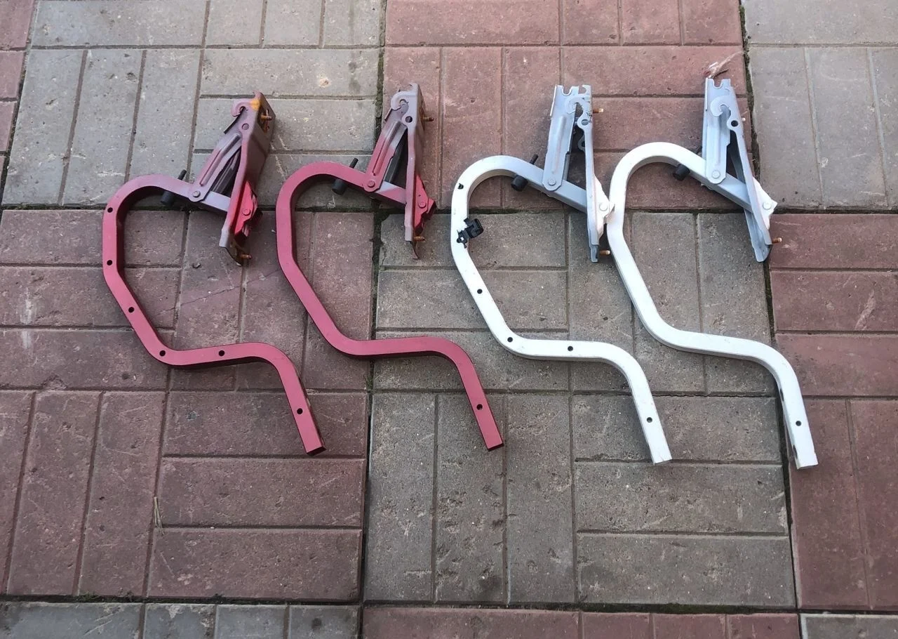 Петли багажника Mazda 3 BM