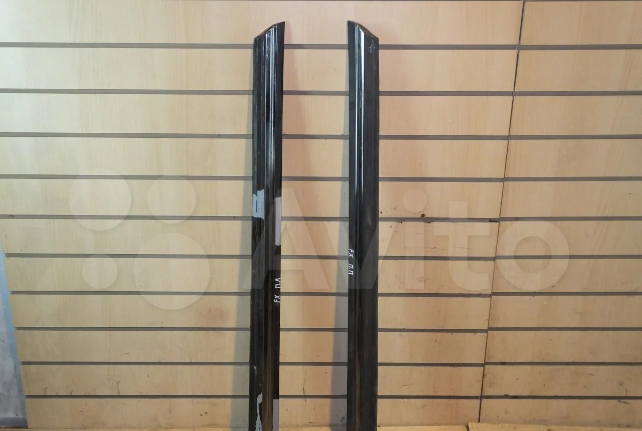 Накладка двери передняя Infiniti QX70,FX37