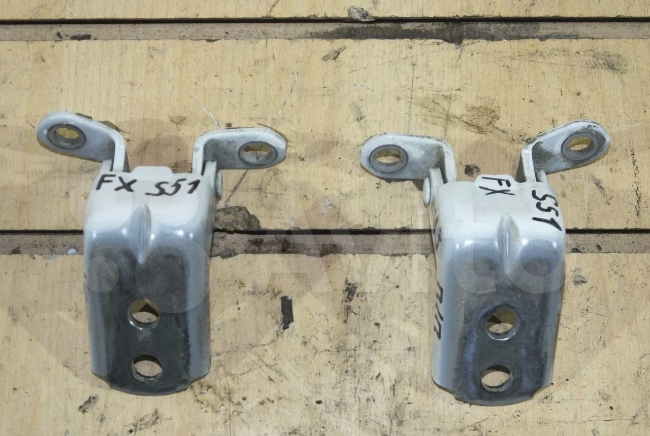 Петли передней двери Infiniti FX,QX,S51