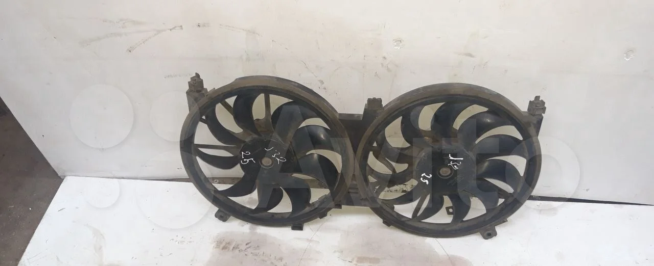 Диффузор в сборе с вентилятором Nissan Teana J32