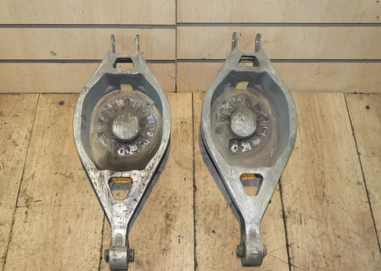 Рычаги задние нижние Infiniti QX70,FX,S51