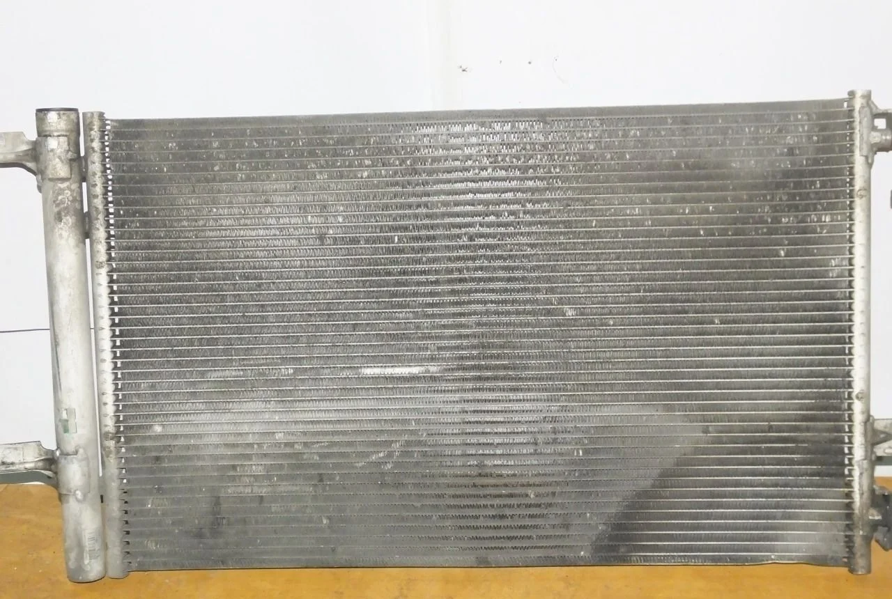 Радиатор кондиционера Chevrolet Cruze 2009-2012г
