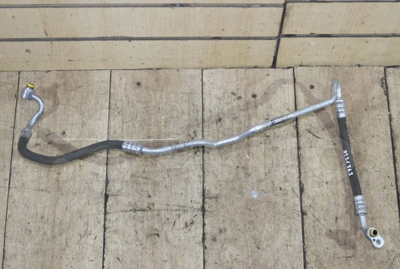 Трубка кондиционера BMW X5 E70 2010-2013г