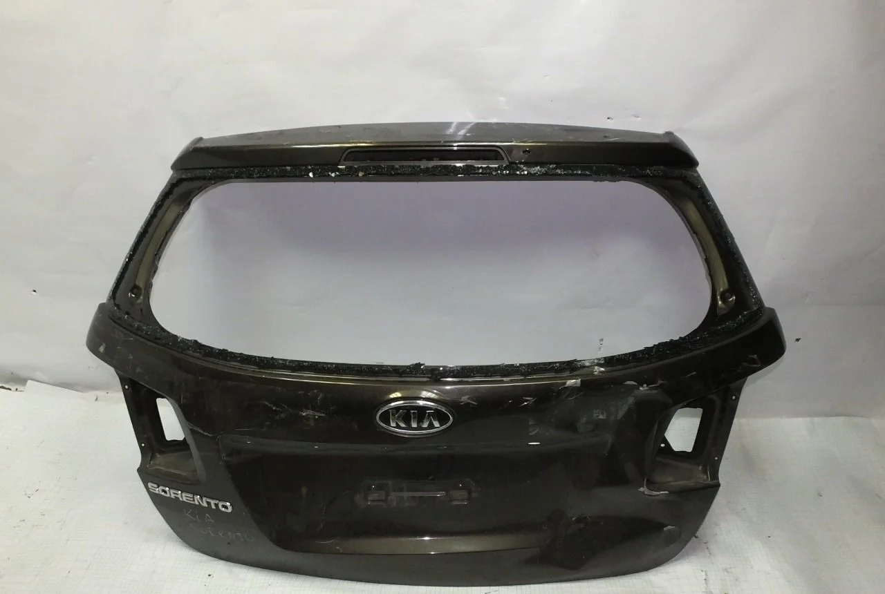 Дверь задка Kia Sorento 2 2009-2012г