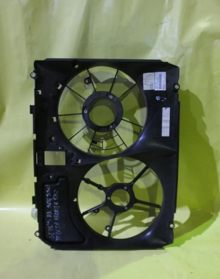 Диффузор вентилятора Lexus RX300,330,350