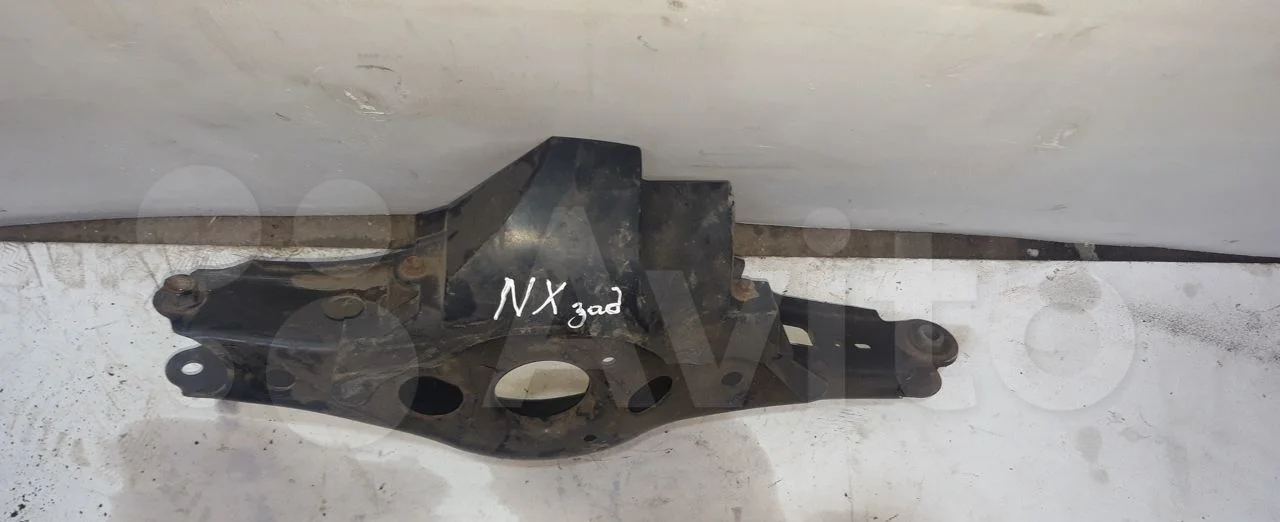 Рычаг подвески задний левый Lexus NX200 14-18г