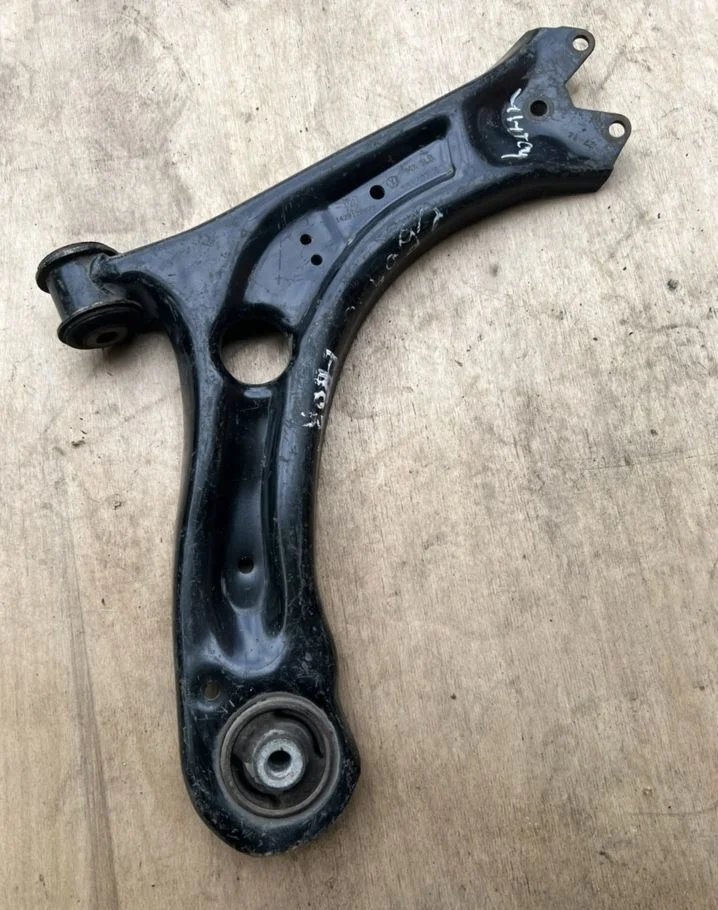 Рычаг передний правый Volkswagen jetta 6 2005-2011