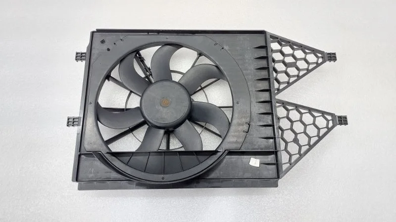 Вентилятор радиатора Volkswagen Polo 2022 MK6