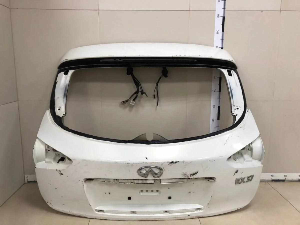 Дверь багажника Infiniti EX/QX50 J50 2008-2017
