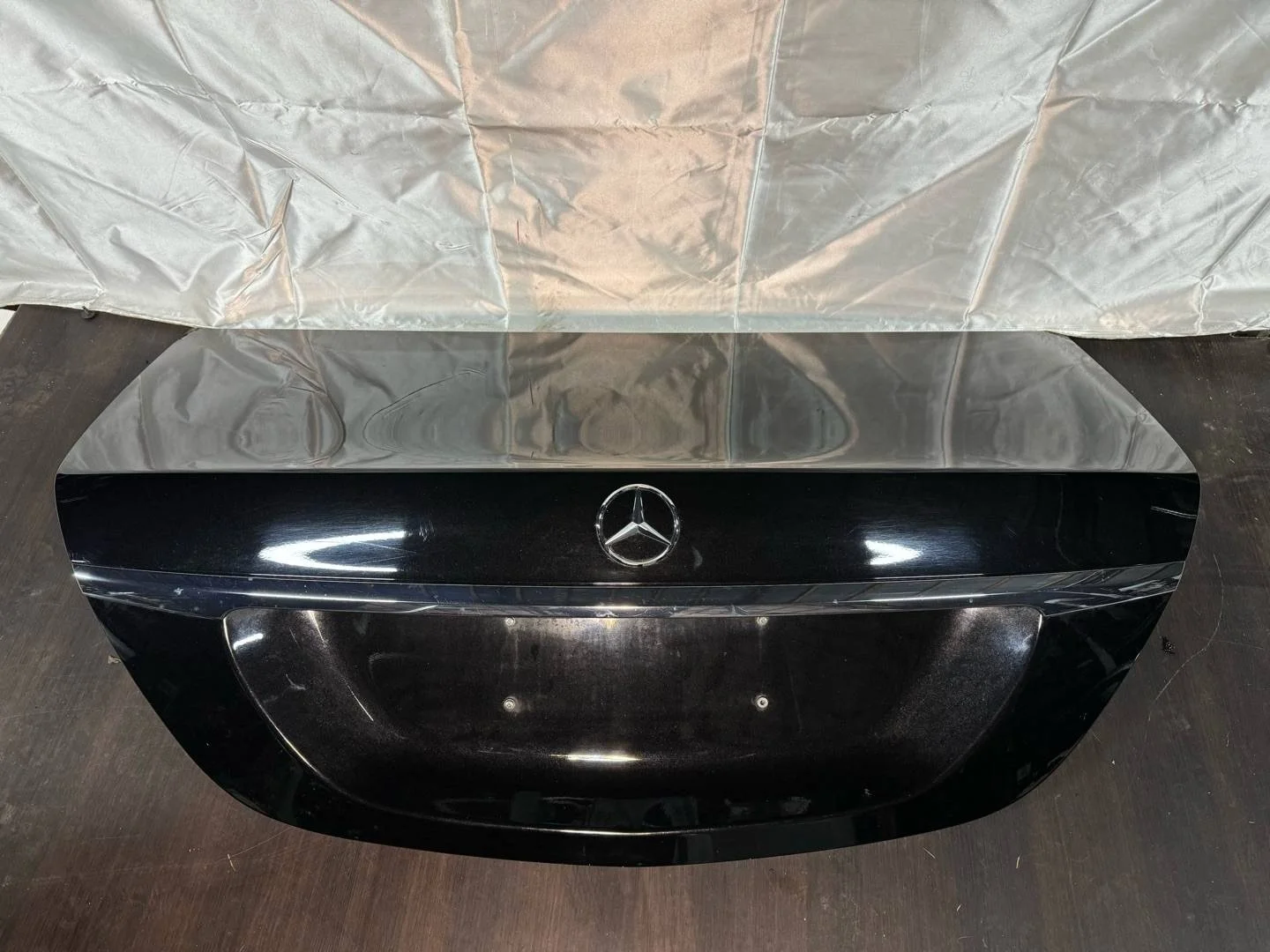 Крышка (дверь) багажника Mercedes-Benz S-Класс