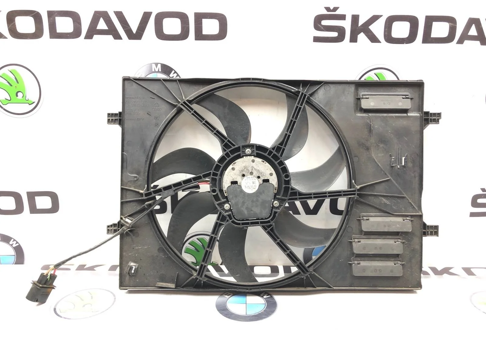 Вентилятор охлаждения Skoda Octavia 2014 5Q0959455AL A7 (5E) 1.6 TDI CLH