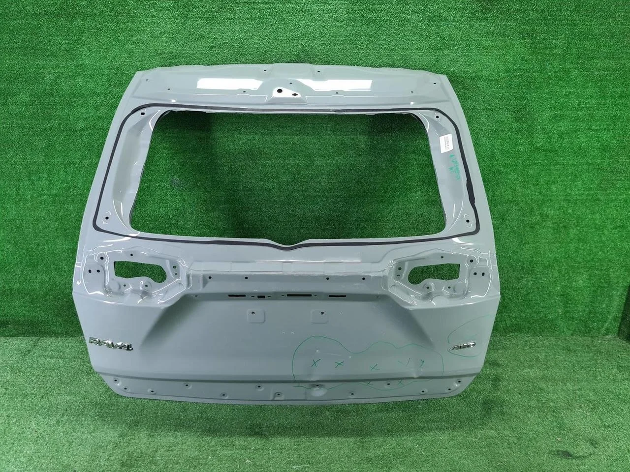 Крышка багажника Toyota Rav 5 Xa50 (2018-Н.В.)
