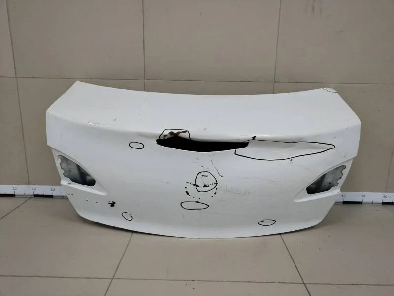 Крышка багажника Mazda 3 BL 2009-2013