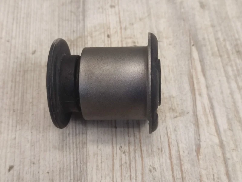 Сайлентблок Audi Q7 2007-2015 4L