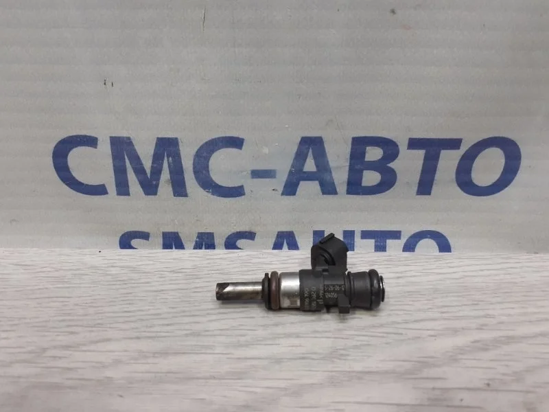 Форсунка топливная Audi Q5 2012 06L906031A 8R 2.0T CNC