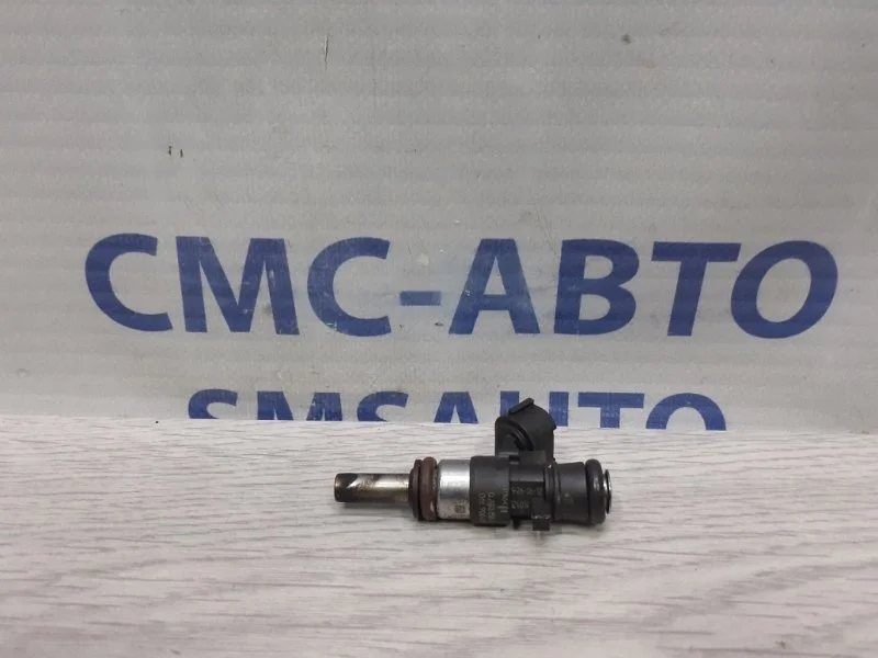 Форсунка топливная Audi Q5 2012 06L906031A 8R 2.0T CNC