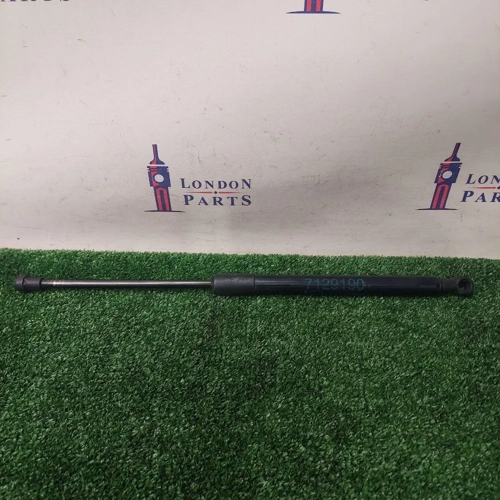 Амортизатор капота BMW E90