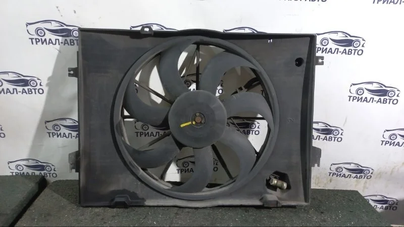 Диффузор с вентилятором радиатора KIA Sportage 2005