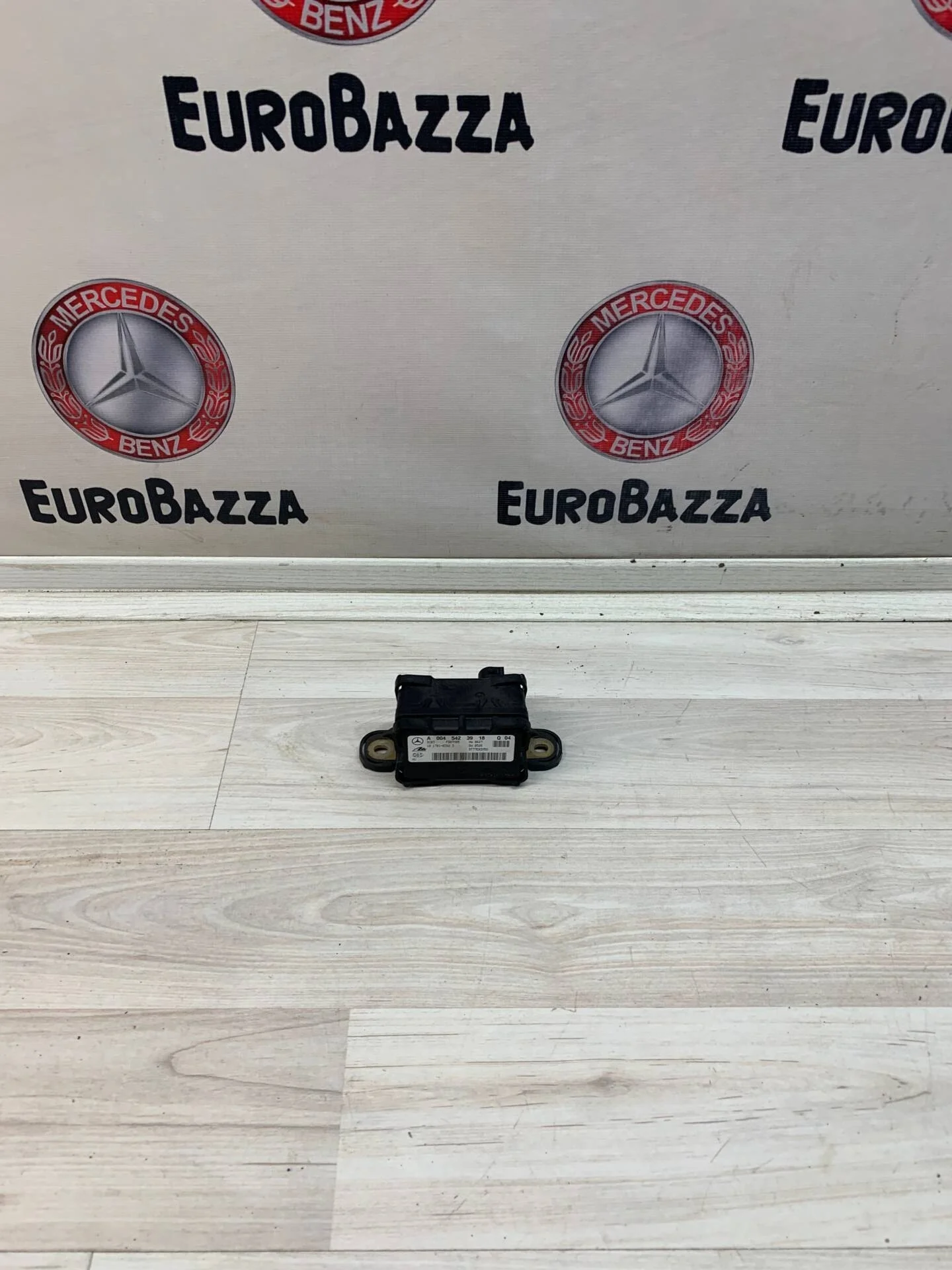 Датчик ускорения Mercedes W216